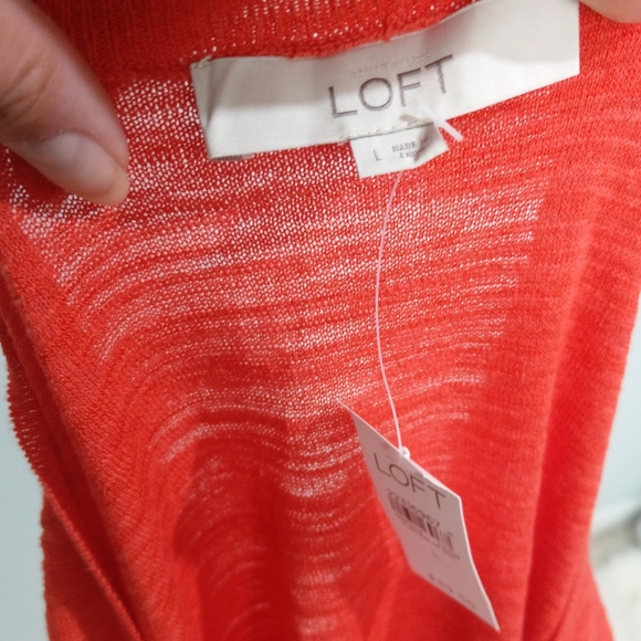 NWT LOFT Coral Tangerine Lightweight Large Sweater New - Picture 8 of 8